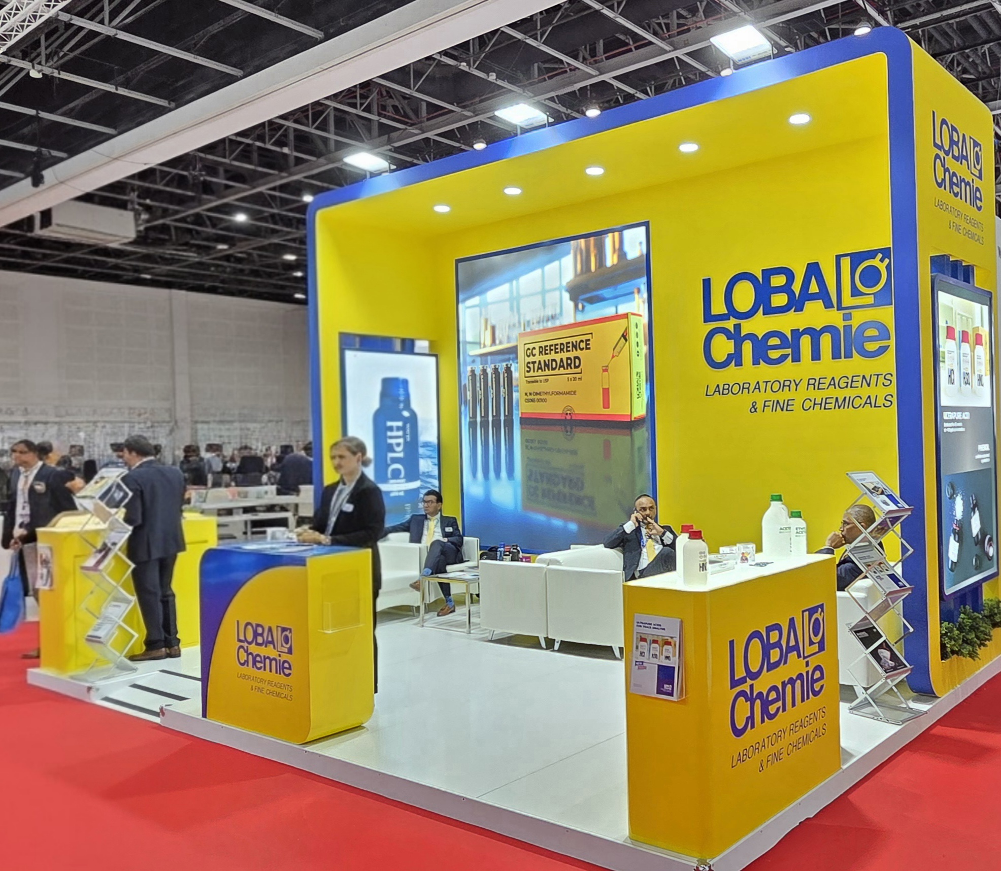 Video walkthrough of an exhibition booth